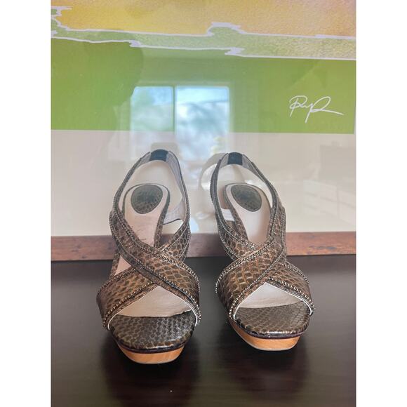 Vintage Frye Bronze Beaded Open Toe Slingback Wood Platform Heeled Sandal Sz 8.5 - Picture 11 of 15